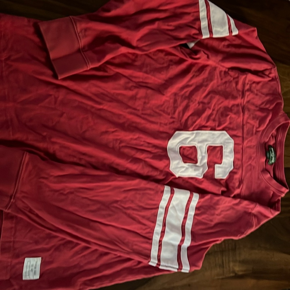 American eagle. Red. Mens medium